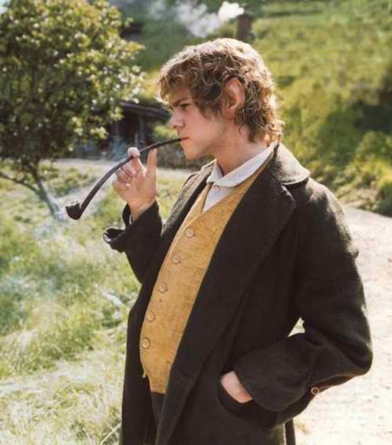 Drug abuse in Peter Jackson's movies is an exaggerated take on the actual references that appear in tolkien's novels